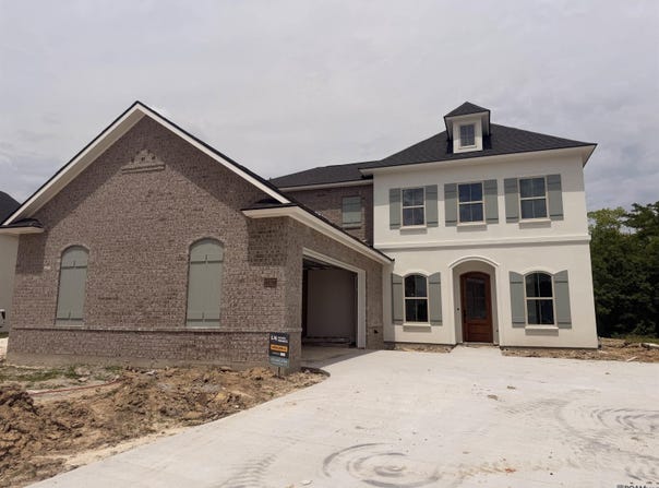 21527 Yellowfin Dr, Springfield, LA 70462