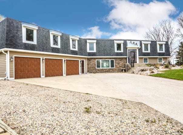 104 Opal Lane, Ipswich, SD 57451