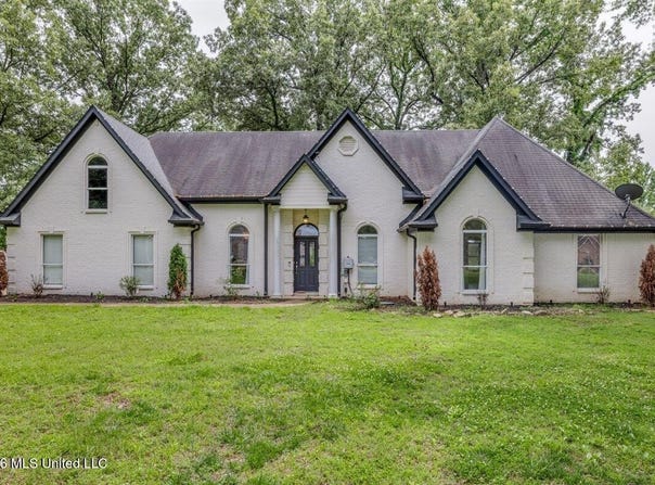 1605 Windy Lane, Southaven, MS 38671