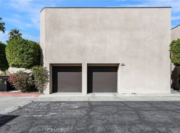 928 Village S, Palm Springs, CA 92262
