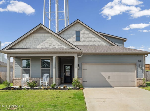2084 Tulip Drive, Hernando, MS 38632