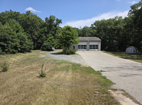 5408 M-37, Baldwin, MI 49304