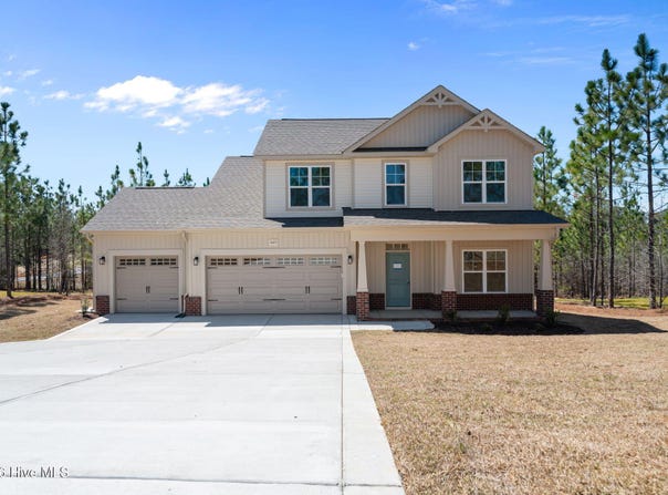 1005 Ivory Lane, West End, NC 27376