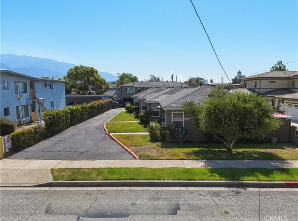 406 S 5th Avenue, Monrovia, CA 91016
