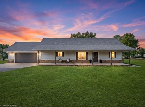 11206 N Hwy 348, Mountainburg, AR 72946