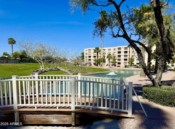 7920 E Camelback Road, Scottsdale, AZ 85251