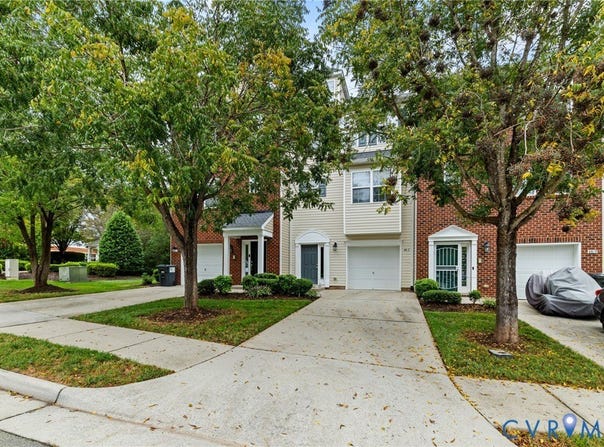 4813 Sapphire Dr, Midlothian, VA 23112