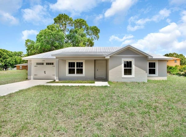 4818 GRAMPUS Drive, SEBRING, FL 33870