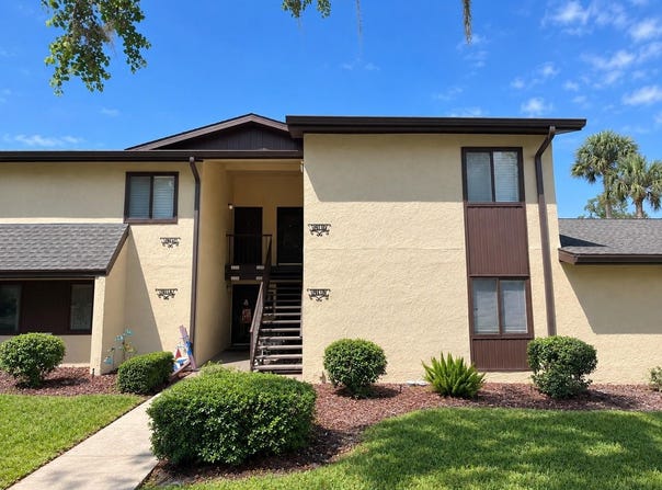 693 MIDWAY Drive, OCALA, FL 34472