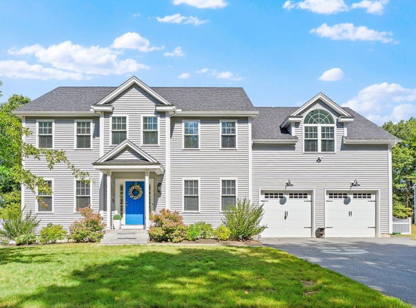 4 Wisteria Lane, Maynard, MA 01754