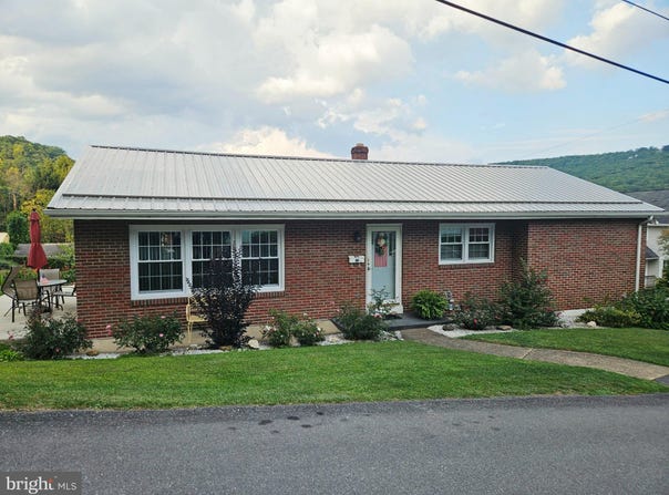 25 REN ROY Drive, LAVALE, MD 21502