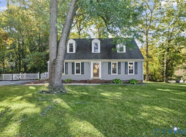 10301 Seacliff Lane, North Chesterfield, VA 23236