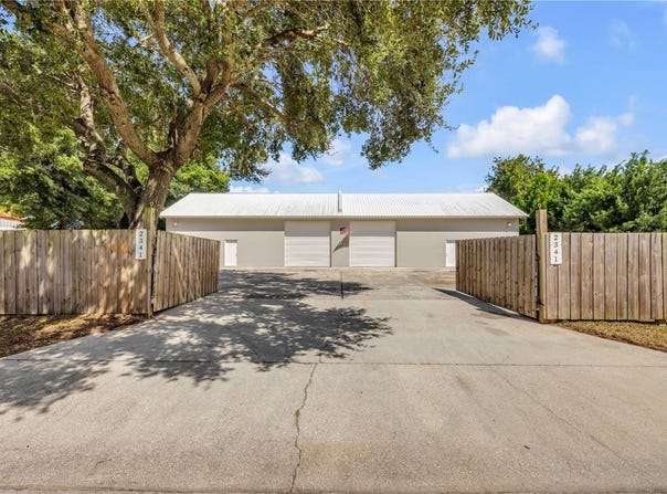 2341 GUAVA Drive, EDGEWATER, FL 32141