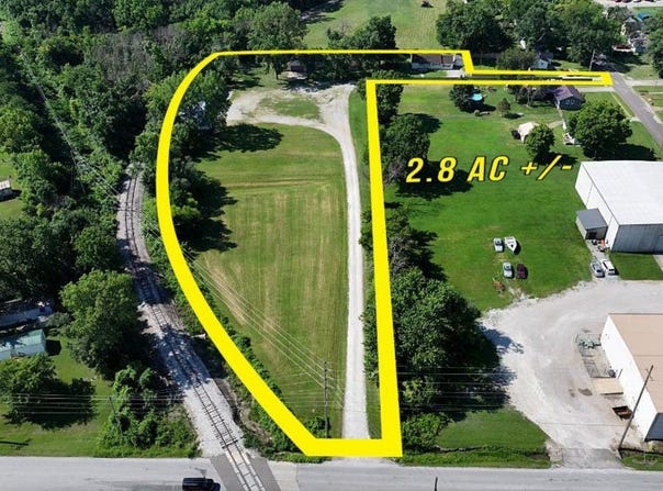 406 E Sedalia Avenue, Clinton, MO 64735