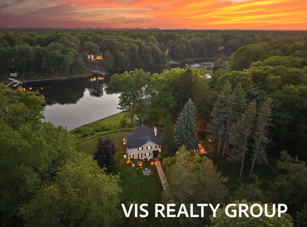 7265 S Walker Road, Spring Lake, MI 49456