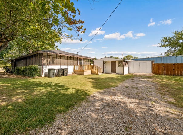 5776 County Road 927, Nevada, TX 75173