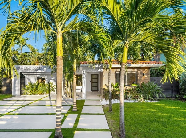 8033 Noremac Ave, Miami Beach, FL 33141