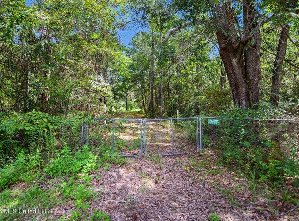 21448 Tucker Road, Long Beach, MS 39560
