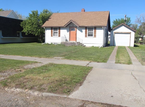 313 Logan, Terry, MT 59349