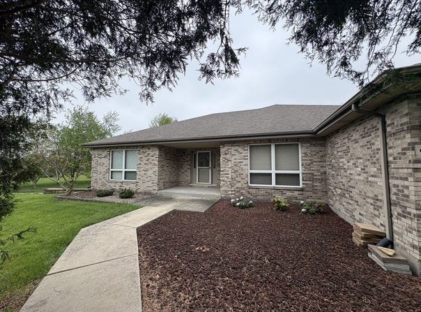 9937 W Kuse Road, Frankfort, IL 60423