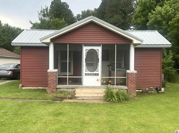 2145 Dixie Ave., Paducah, KY 42003