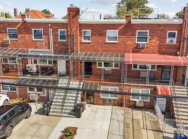 2726 Hone Avenue, Bronx, NY 10469