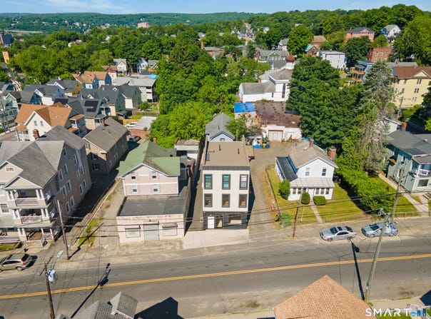 49 Hill Street, Waterbury, CT 06704