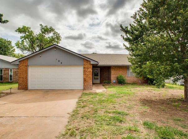103 S Mission, Enid, OK 73703