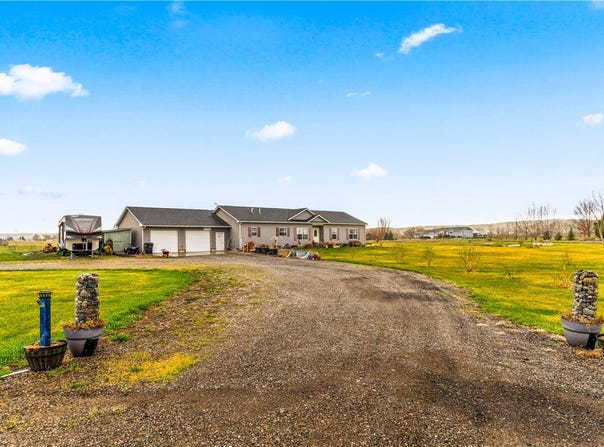29 Spruce Drive, Park City, MT 59063