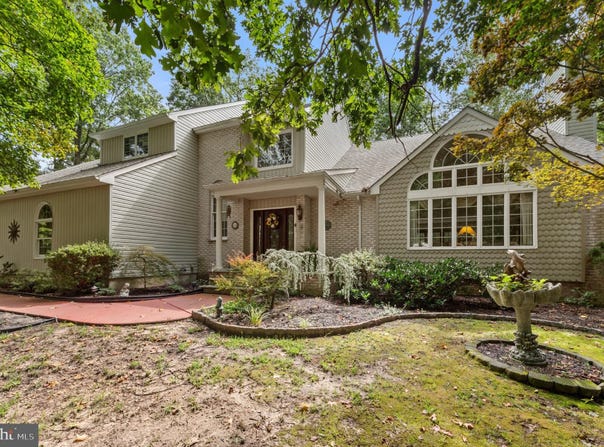 4 MOORE Terrace, CAPE MAY COURT HOUSE, NJ 08210