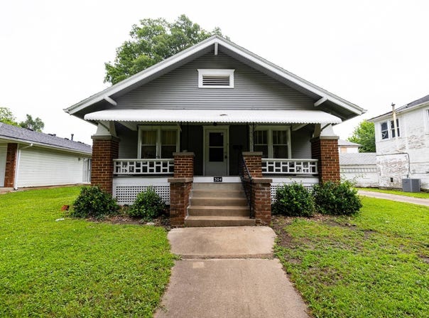 304 N 13th St, Independence, KS 67301
