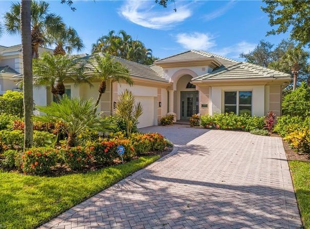 23331 Foxberry Ln, ESTERO, FL 34135