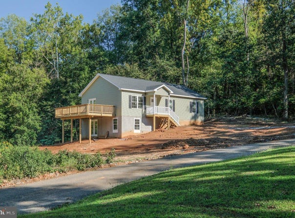 80 POPLAR VIEW Road, FRONT ROYAL, VA 22630