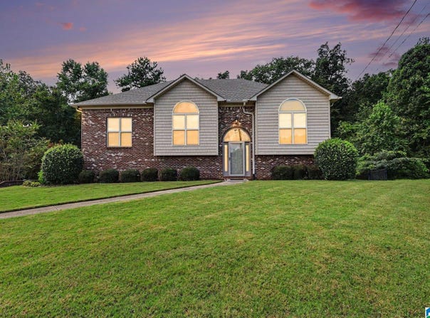 2614 BLAKE WAY, WARRIOR, AL 35180