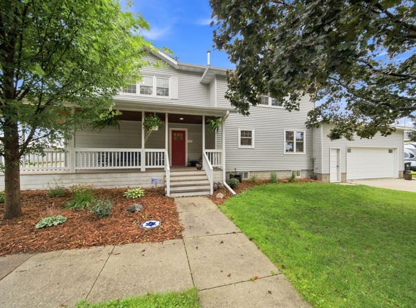 202 Maple Street S, Mabel, MN 55954
