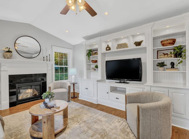 45 Clubhouse Lane, Auburn, ME 04210