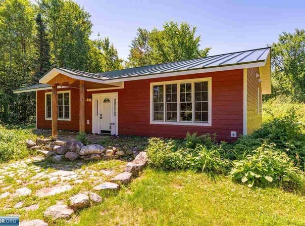 9374 Alango Rd, Angora, MN 55703