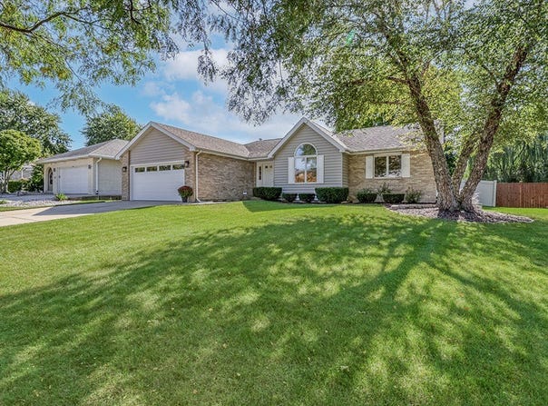 1109 Michael Street, Lockport, IL 60441