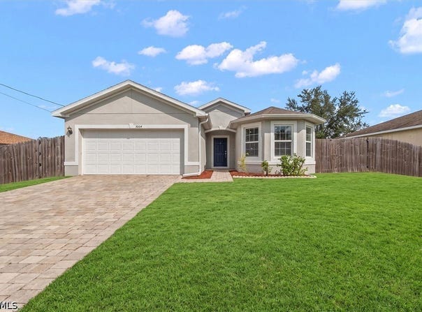 3004 45th Street SW, Lehigh Acres, FL 33976