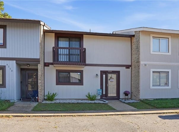 4208 Maplehurst Road, Virginia Beach, VA 23462
