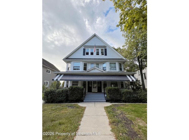 1707 Monroe Avenue, Dunmore, PA 18509