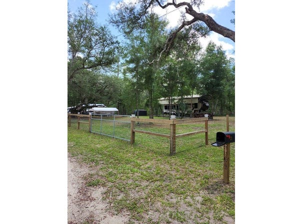 20 SE 306th Ave, Old Town, FL 32680