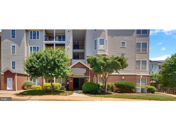 1530 SPRING GATE DR #9113, MCLEAN, VA 22102