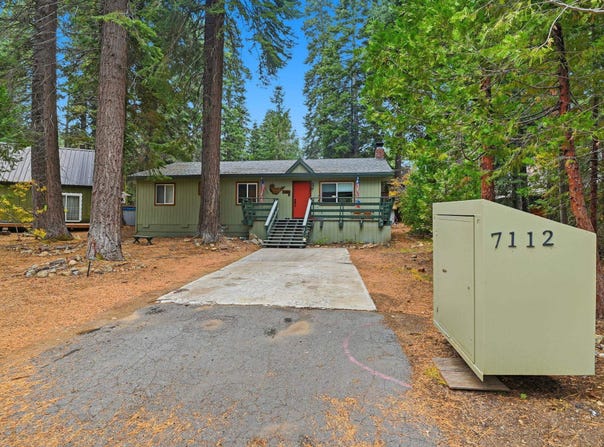 7112 10th Avenue, Tahoma, CA 96142