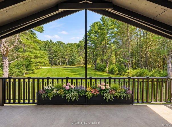 165 Dexheimer Road, Narrowsburg, NY 12764