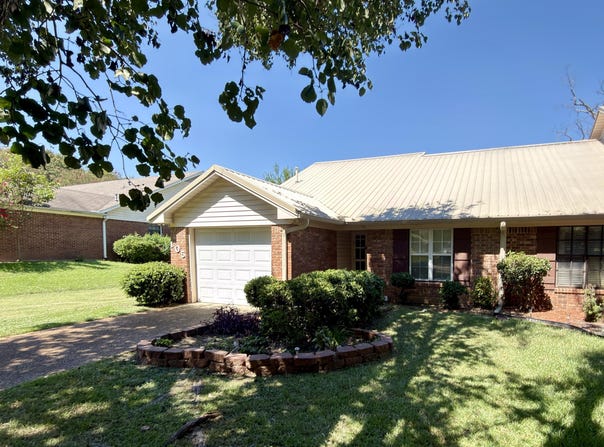 105 Misty Morning Lane, Clinton, MS 39056