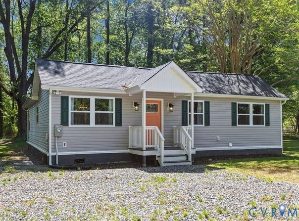 660 Johns Neck Road, Weems, VA 22576