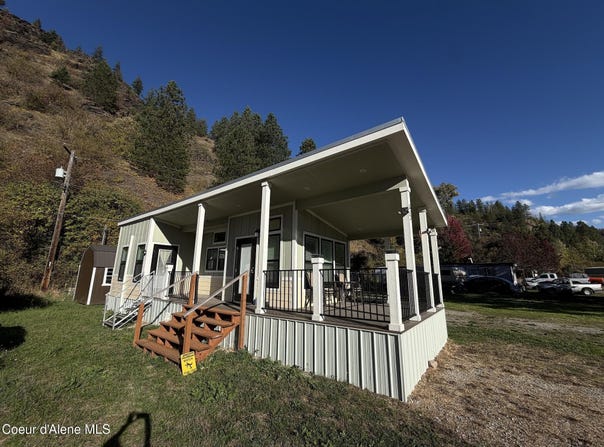 51707 Silver Valley Rd Loop, Kellogg, ID 83837