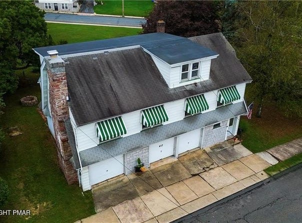 417 S 3rd Street, Lehighton, PA 18235