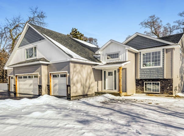61xx Lakeland Avenue N, Crystal, MN 55428